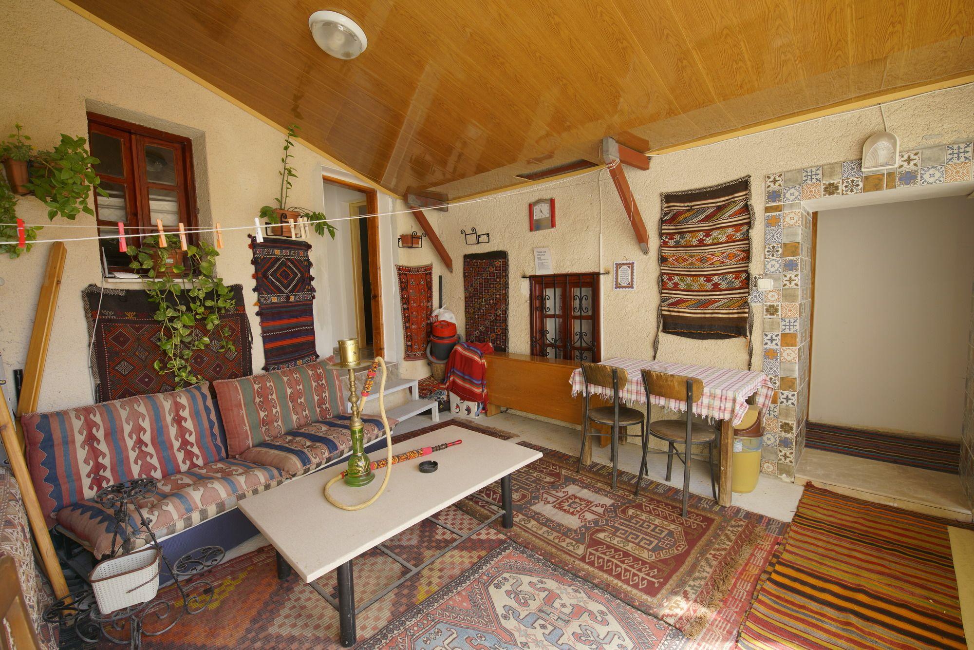 Bed and Breakfast Ali Baba'S House Сельчук Экстерьер фото